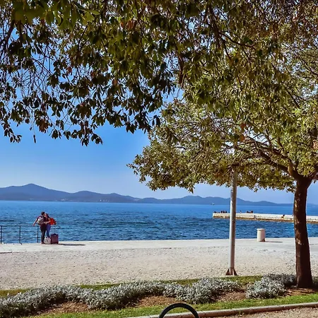 Madonna 2 By Interhome 아파트 *