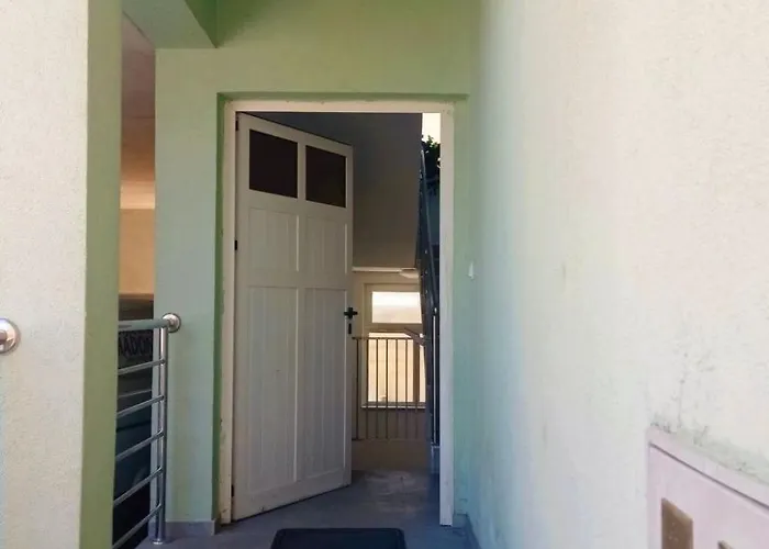 Madonna 2 By Interhome *